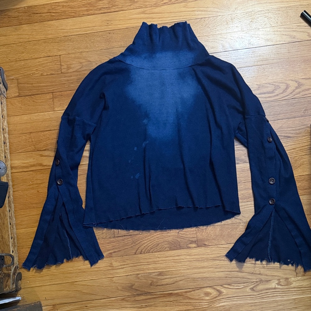 NWOT GM STUDIO Distressed Navy Blue Turtleneck Sweater with Flared Sleeves